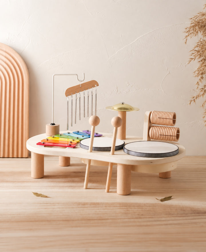 Musika – Table musicale en bois avec xylophone, tambours et cymbales