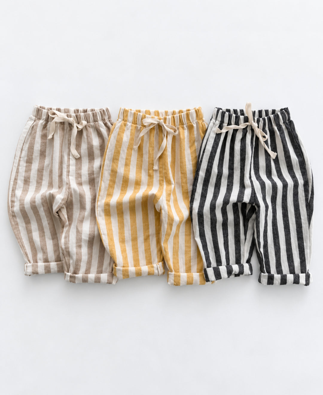 Pantalon enfant rayé à taille élastique avec cordon