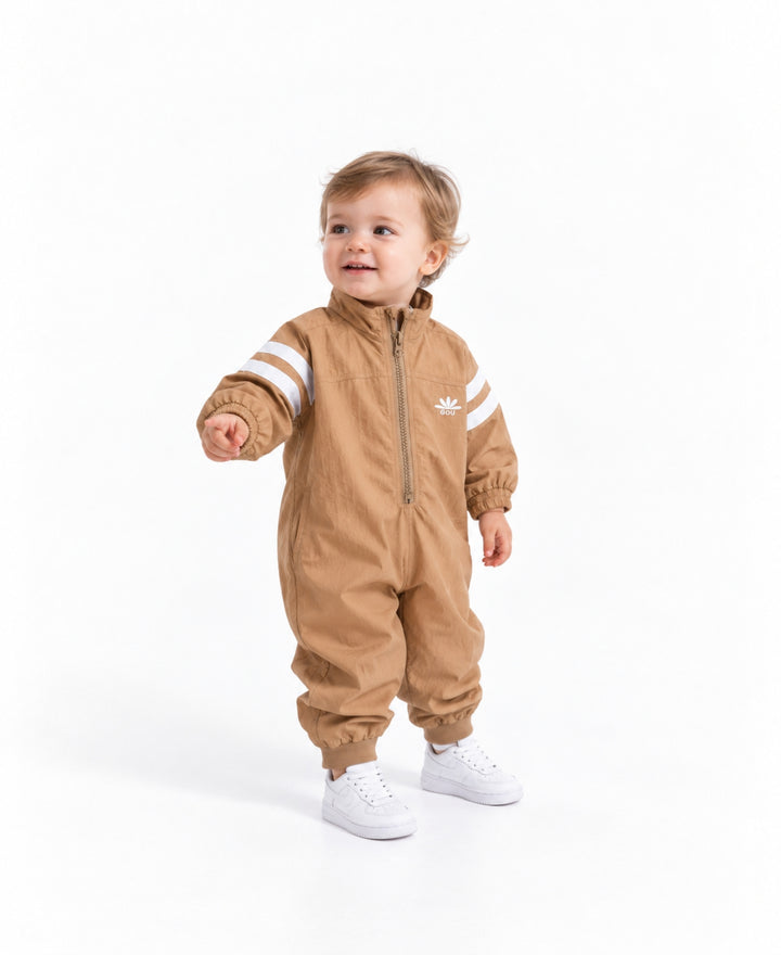 Combinaison bébé zippée à manches longues style sportif