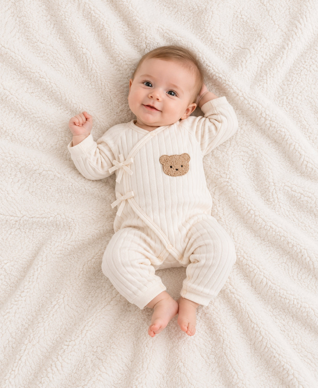 Pyjama bébé côtelé manches longues fermeture croisée motif ourson