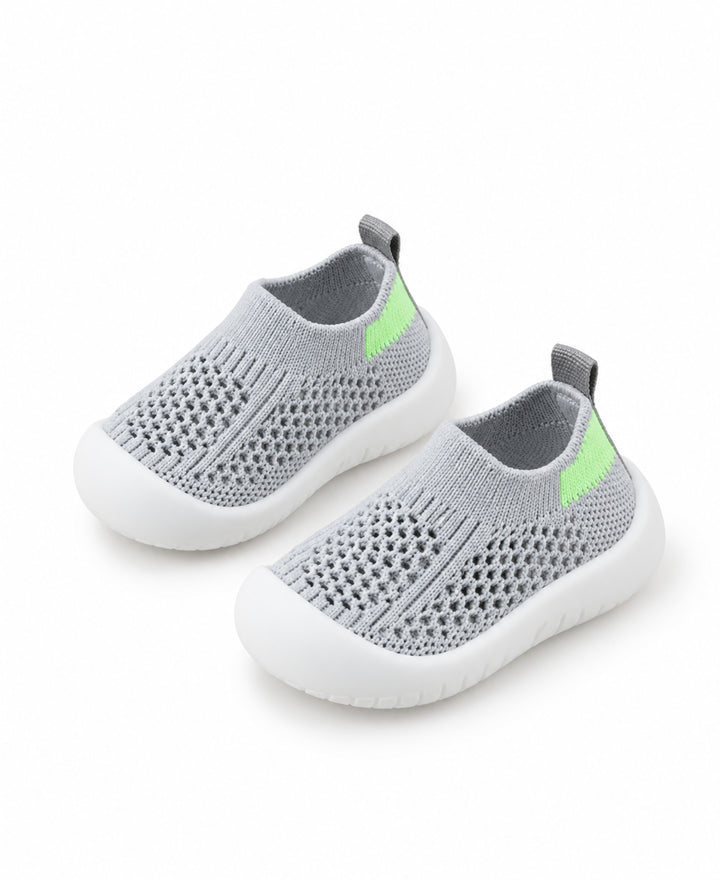 Chaussures enfant semelle antidérapante renforcée à enfiler