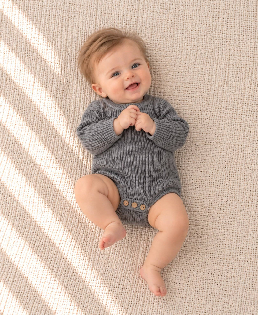 Body bébé en maille tricotée manches longues à boutons