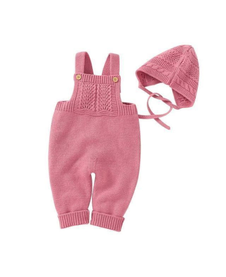 Salopette bébé tricotée avec bonnet assorti